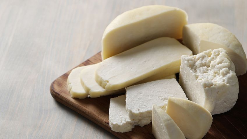 Descubre la forma en la que el queso durará más tiempo en el refrigerador