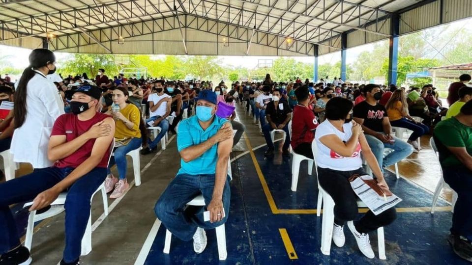 Autoridades de Salud del estado buscan conocer el número real de personas vacunadas, para lo que lanzaron un formulario que se puede contestar a través de Google. Foto: Especial