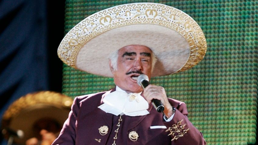 ¿Vicente Fernández podría quedar inmovilizado de por vida?, esto dice uno de sus hijos