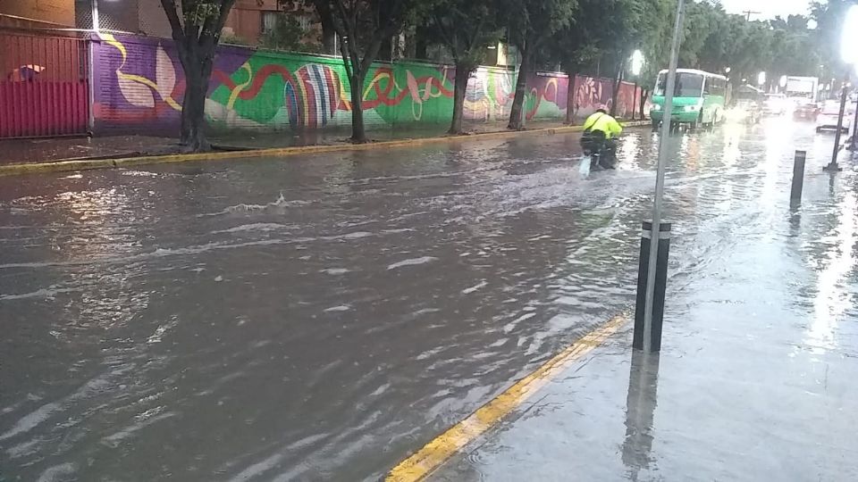 Se espera un día lluvioso en la capital. Foto: Especial.