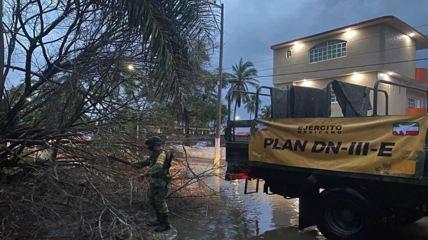 Grace deja a su paso por Guerrero derrumbes y desbordamiento de un río