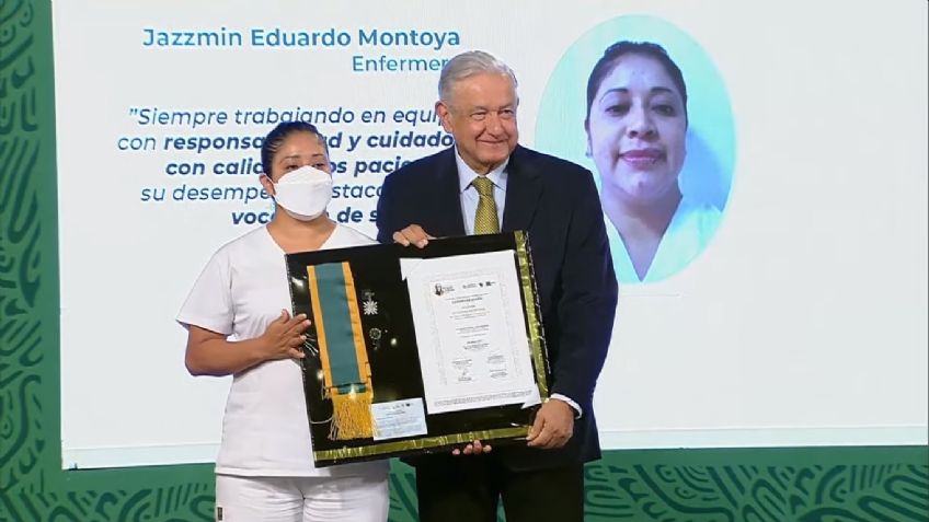 Entregan Condecoración Miguel Hidalgo a trabajadores de la salud