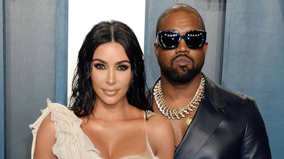 Kanye West y Kim Kardashian recrean boda. Foto: Especial / Agencia México