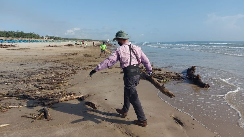 Levantan 380 toneladas de desechos en playa de Miramar, Tamaulipas