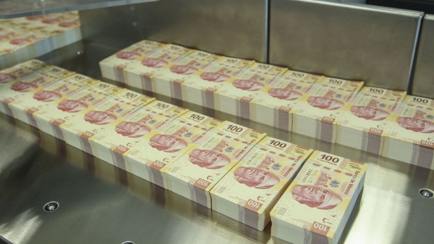 Peso mexicano inicia con pocos cambios, BMV abre la sesión con una ligera pérdida