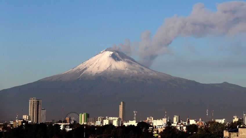 Popocatépetl amanece nevado y regala una gran postal para este miércoles: FOTOS