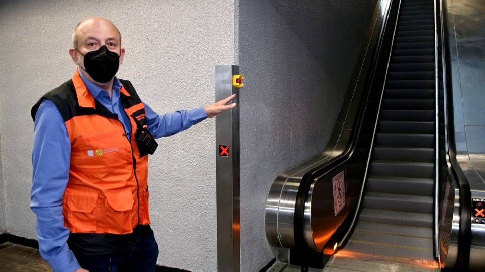 El director del STC Metro, Guillermo Calderón detalló que las escaleras eléctricas tenían más de 37 años de antigüedad. Foto: Especial