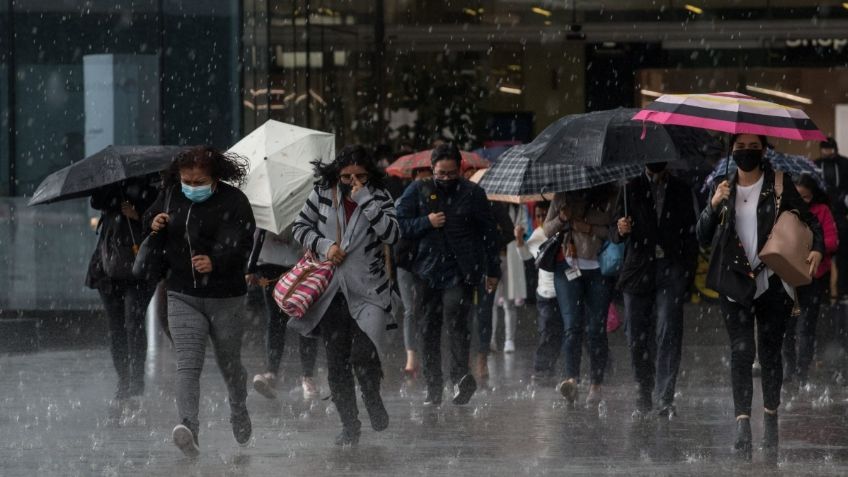 Reporte vial CDMX: Hay encharcamientos en las 16 alcaldías por intensa lluvia de la madrugada