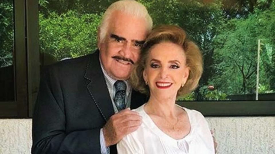 Vicente Fernández y su esposa Doña Cuquita. Foto: Especial