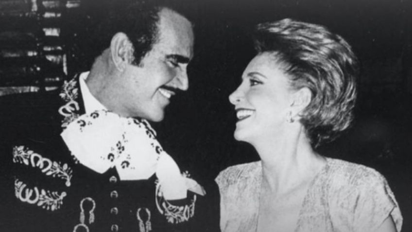 "Te doy 10 minutos para que lo dejes porque nos casamos”: Así inició la historia de amor de Vicente Fernández y Cuquita