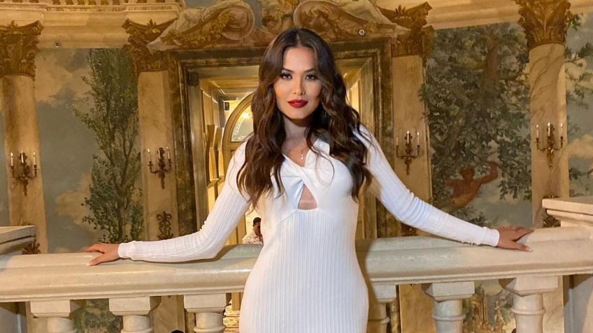 Andrea Meza da cátedra de moda y estilo con entallado vestido de lentejuelas