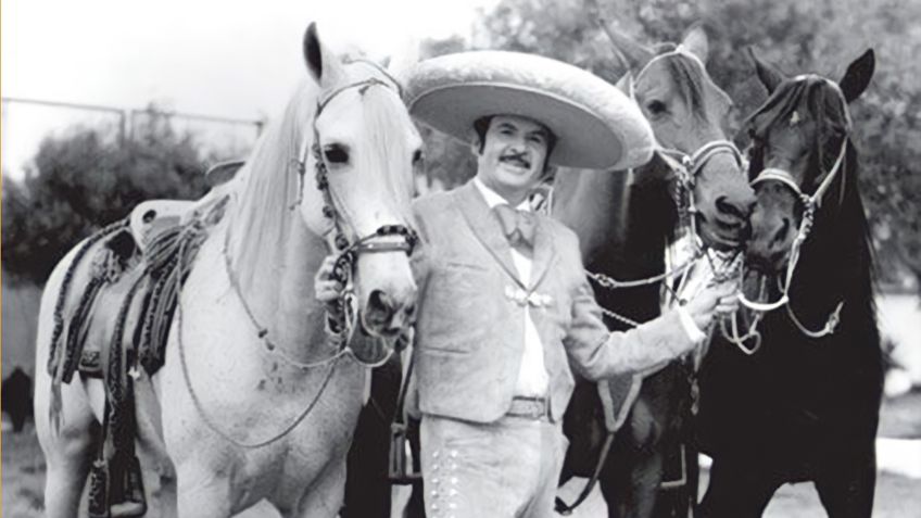 Hija de Antonio Aguilar Jr. comparte FOTO inédita de "El Charro de México" HOY 15 de septiembre