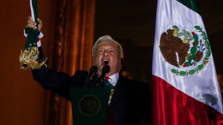 AMLO envía invitaciones para fiestas patrias; Evo Morales presume su carta