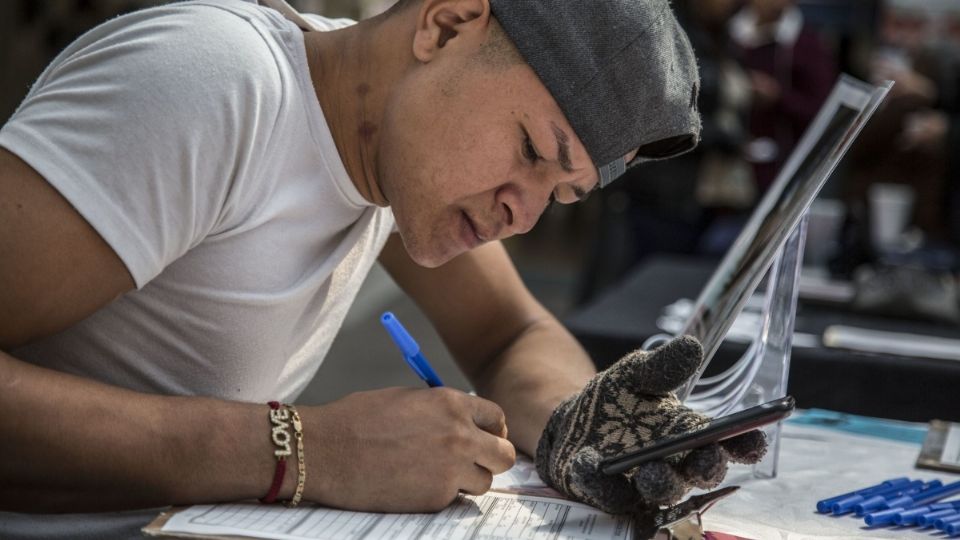 Para una de las vacantes se pide como contar con una experiencia de seis meses desempeñando las funciones del puesto. FOTO: Cuartoscuro