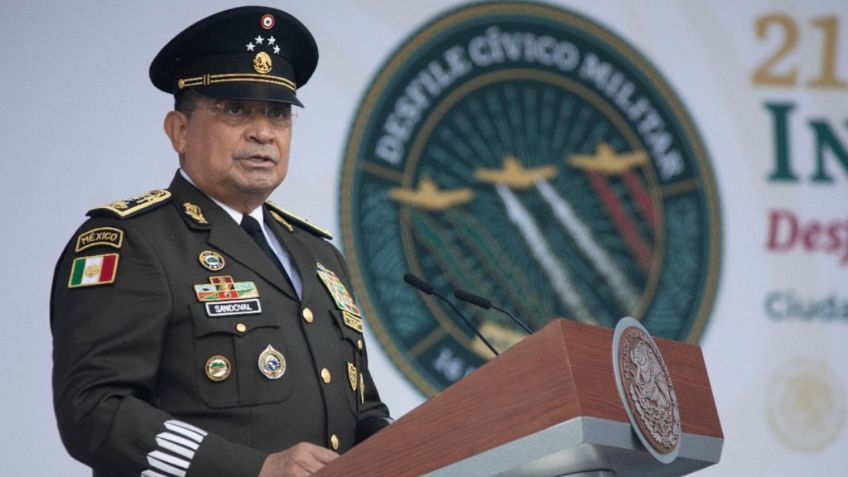 Luis Cresencio Sandoval afirma que el Ejército se adapta y respalda firmemente al gobierno