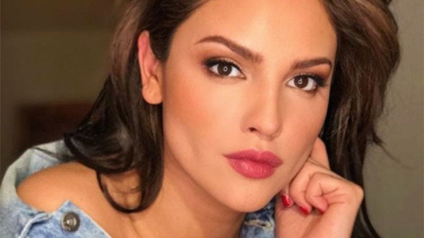 Eiza González se luce como Barbie; presume sensual mini vestido de Versace y sus fans enloquecen