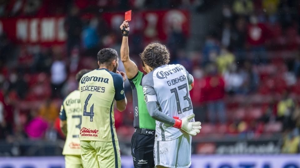 El uruguayo fue expulsado ante Toluca | Internet.