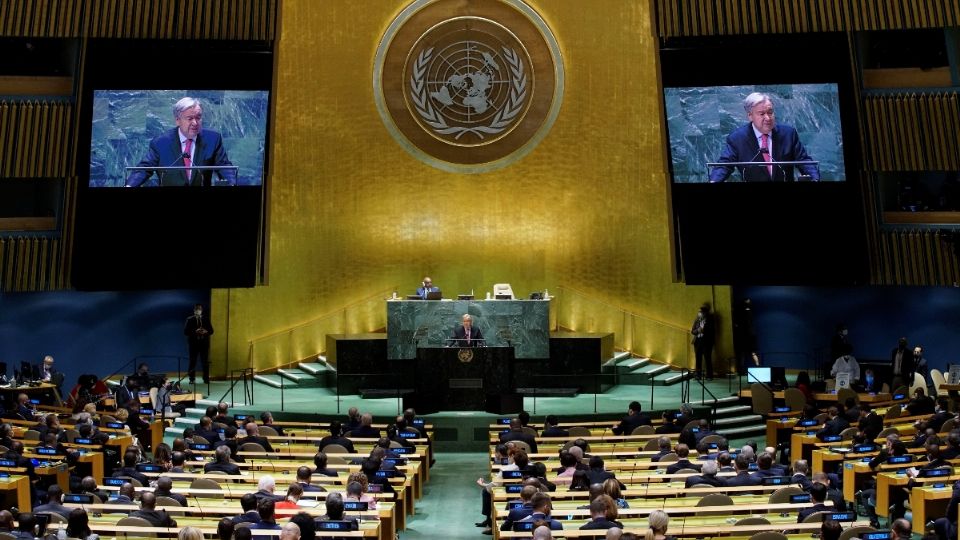 RECLAMO. El Jefe de la ONU dijo que el mundo está 'reprobado en ética' por la distribución de vacunas contra el COVID-19. Foto: REUTERS