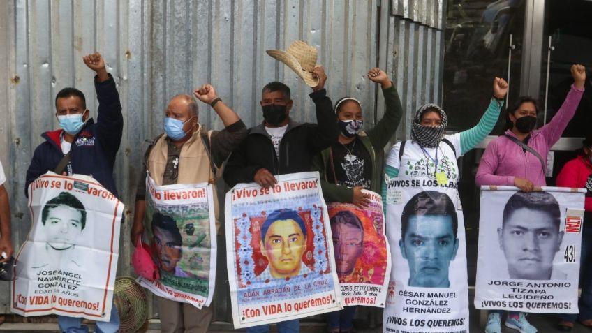 Ayotzinapa: INAI ordena a la FGR entregar informe de EU sobre el caso de desaparicion forzada