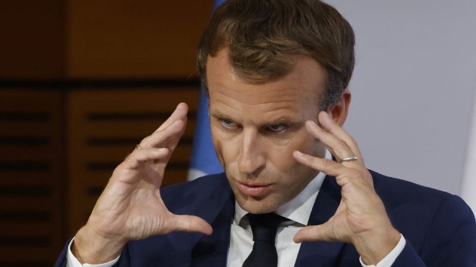 Emmanuel Macron dijo que dialogaría con su atacante. Foto: Especial.