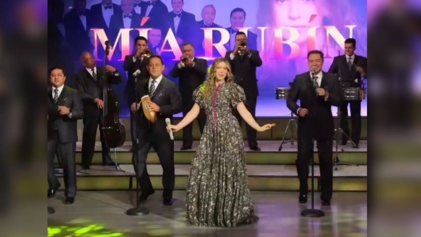 Así reaccionó Andrea Legarreta al ver a Mía Rubín cantando en “Hoy”: VIDEO