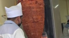 Por darle una “mordidita” al trompo de carne, taquero golpea a un joven | VIDEO