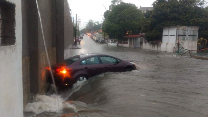 Tormenta causa estragos en Tampico; se abrió la tierra