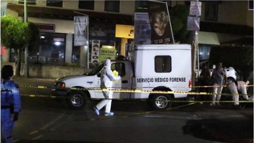 Iguala: encuentran cuerpos de cuatro personas en un auto robado