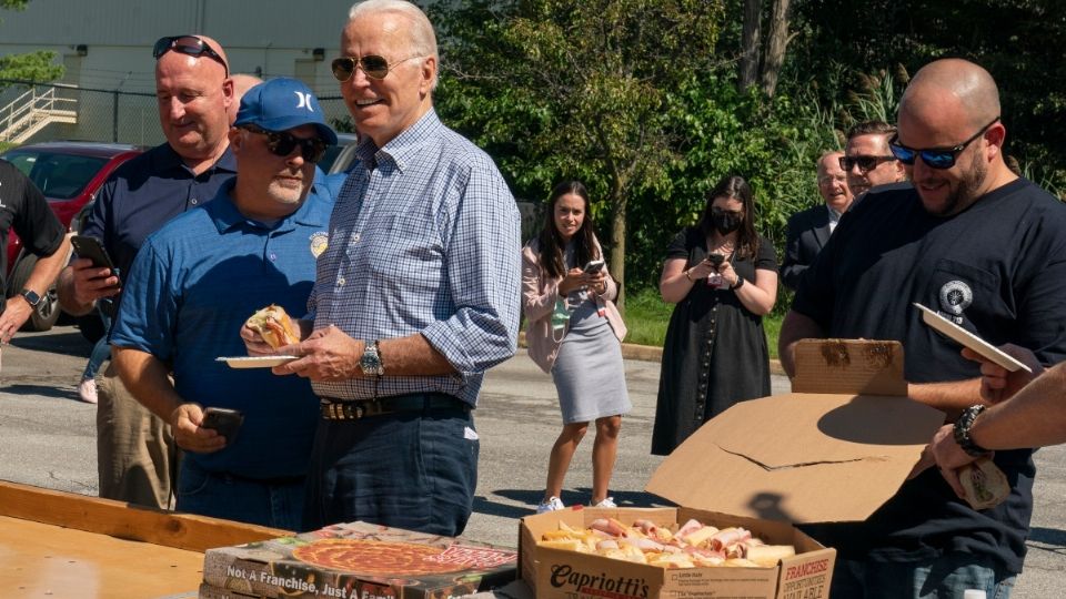 Biden convivió con miembros del sindicato de la Hermandad