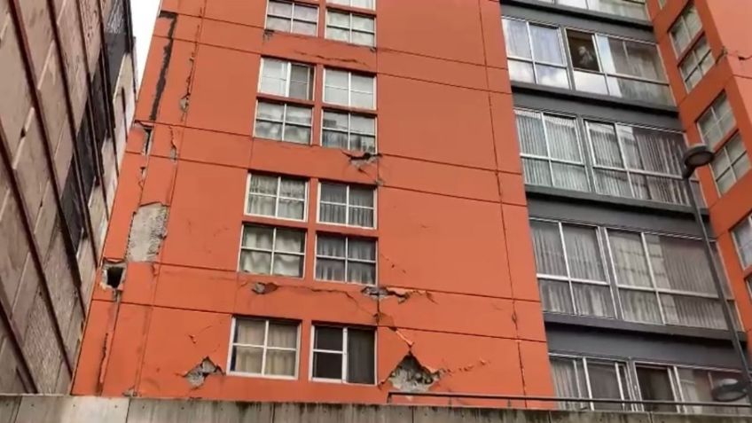 Vídeo: tras sismo en CDMX se reportaron daños en edificio del Centro Histórico