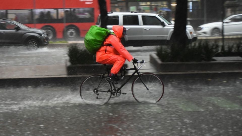 Pronostican bajas temperaturas al amanecer y fuertes lluvias en la Ciudad de México y Edomex. Foto: Cuartoscuro