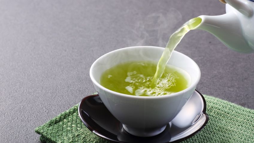 Té de lechuga: 4 beneficios de tomar esta bebida natural