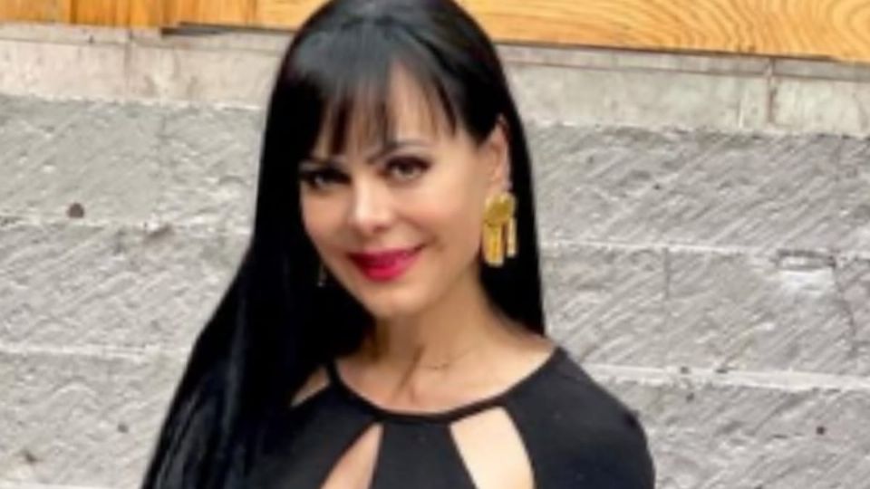 Maribel Guardia sonriendo. Fuente: Instagram Maribel Guardia.