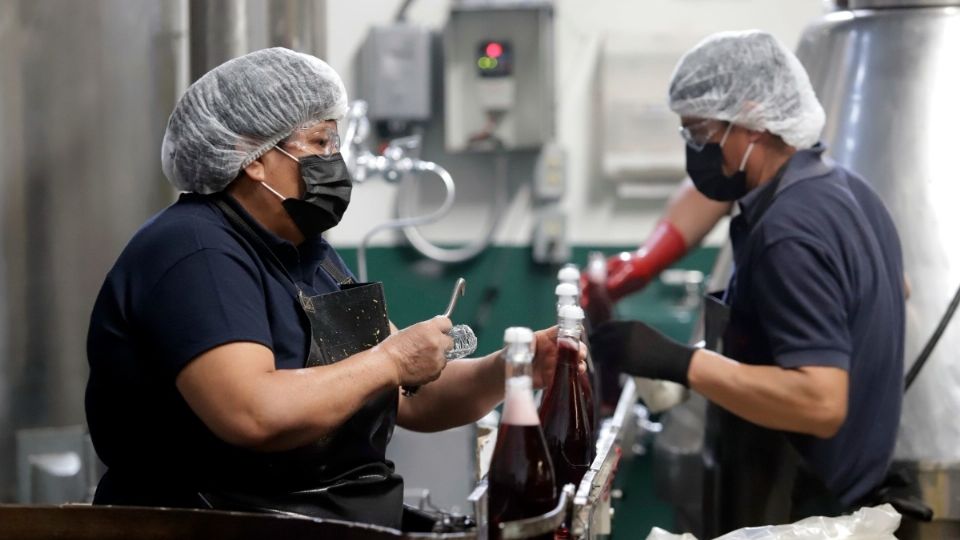 López Hernández indicó que hasta ahora no ha habido ninguna empresa que haya cerrado. FOTO: Cuartoscuro