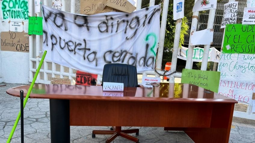 Estudiantes del CIDE entregan las instalaciones tras casi dos meses de protesta