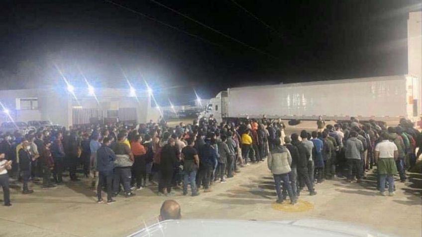 Retienen a 359 migrantes al sur de Veracruz