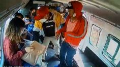 Captan nuevo asalto en combi del EDOMEX, se roban hasta una bolsa de papas: VIDEO