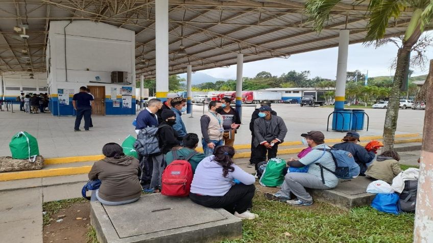 Grupo de 40 nicaragüenses intenta avanzar a México