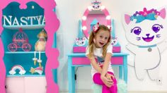 ¿Quién es Like Nastya, la pequeña influencer de 7 años que ganó millones en YouTube durante 2021?