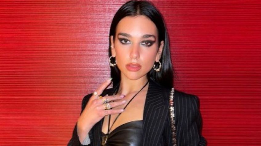 Dua Lipa sorprende con mini vestido y lencería roja | FOTOS