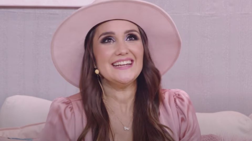 Dulce María hizo varias confesiones en el programa 'Pinky Promise' (Foto: Captura de pantalla)