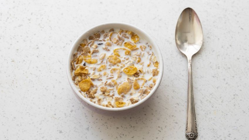 Por qué consumir atole de avena para controlar la diabetes y el colesterol