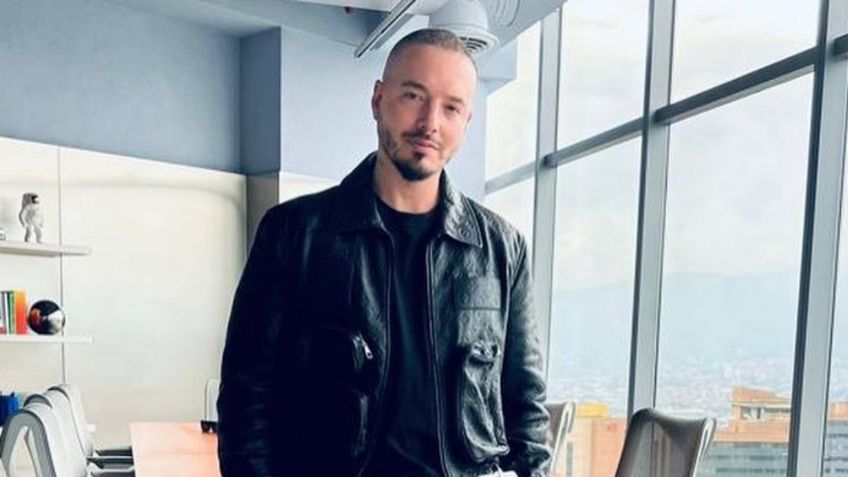 J Balvin regala unos Air Jordan a niño que fue muy criticado en TikTok por sus tenis