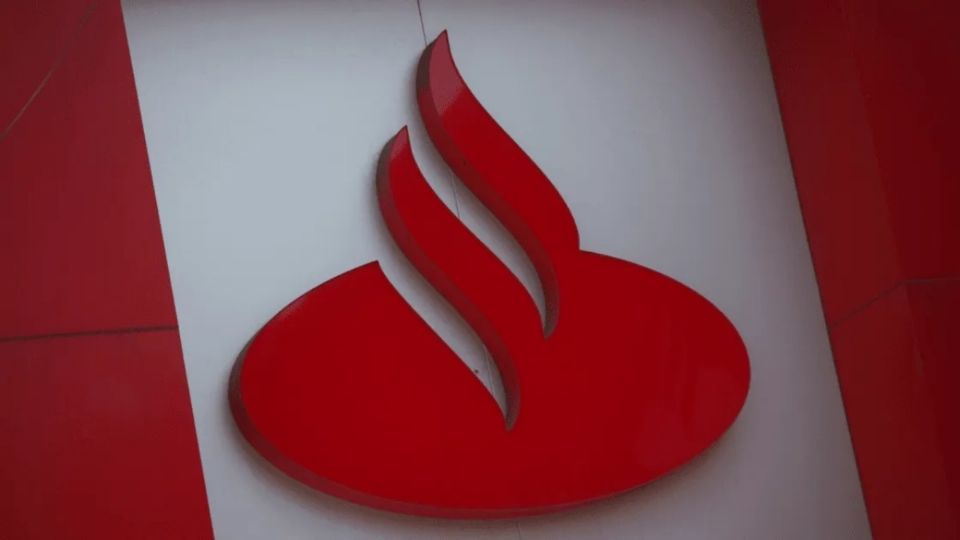 El logotipo de Santander esta relacionado con la evolución humana