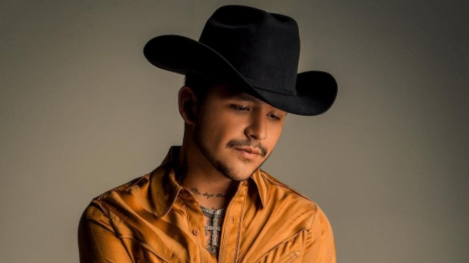 Christian Nodal es uno de los cantantes juveniles más famosos del momento en México