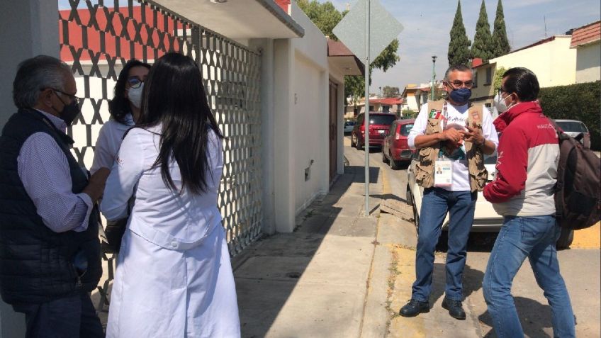 Cofepris y Coprisem en Edomex inspeccionan vivienda donde supuestamente se vendían vacunas contra Covid-19