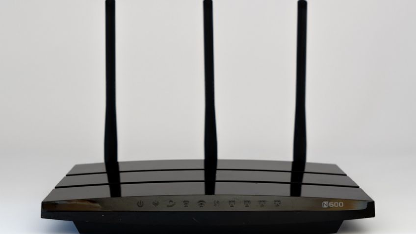 ¿Qué significan todas las luces de tu módem o router?