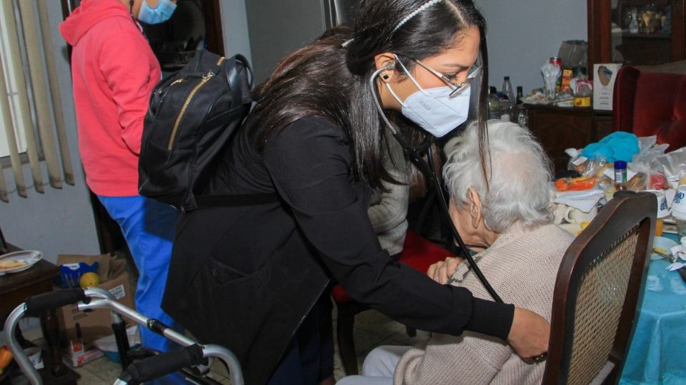 Atención a mayores de edad en Tamaulipas. Foto: Especial