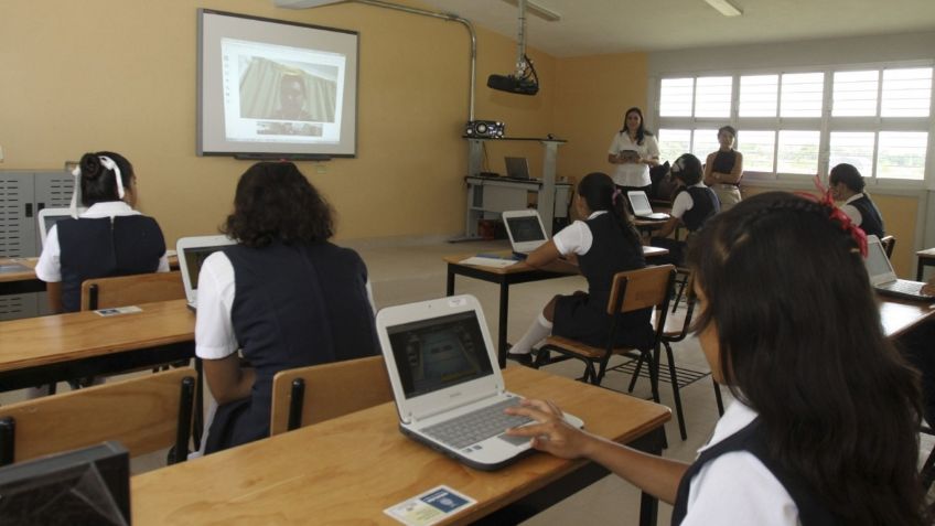 CDMX y Microsoft acuerdan licencia gratuita para los alumnos y profesores de nivel básico