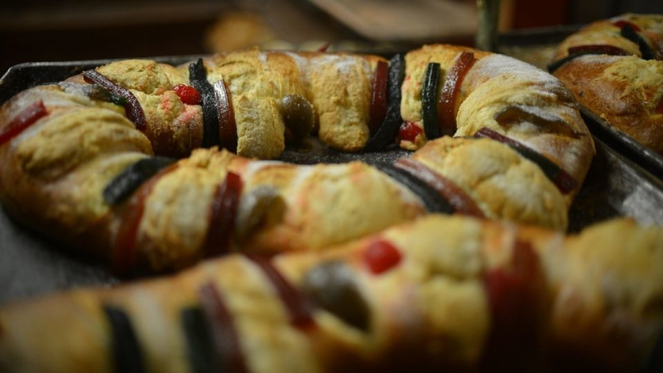 Partir la Rosca de Reyes el 6 de enero es una tradición en México